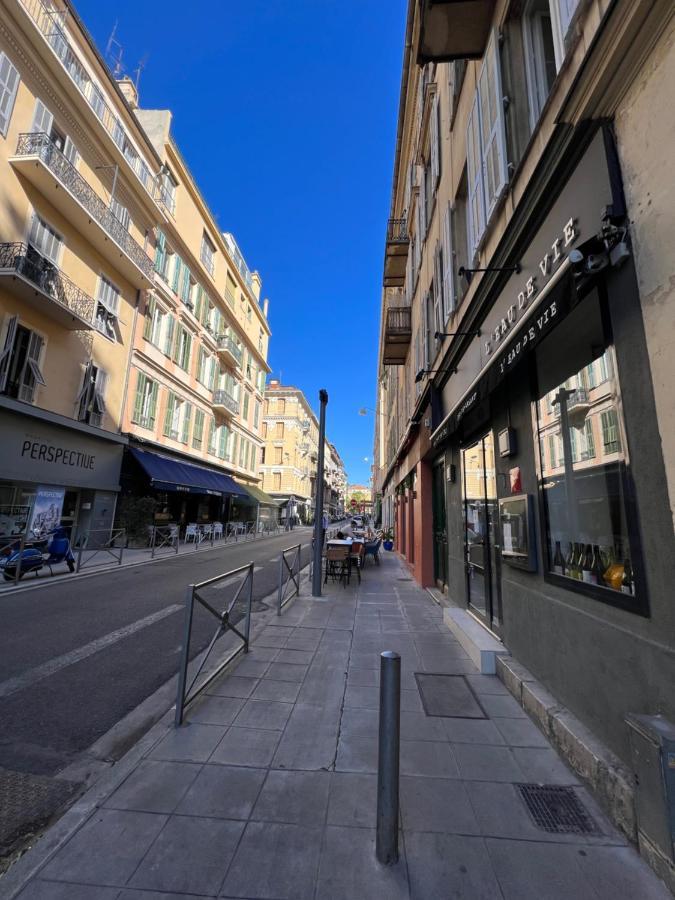 La Cour Du Centre Nice Verde Dış mekan fotoğraf